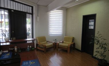 Oficina en Venta en Valenzuela Castillo N° 1200