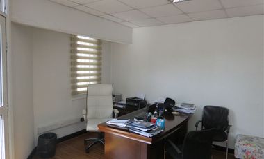 Oficina en Venta en Valenzuela Castillo N° 1200