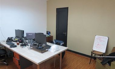 Oficina en Venta en Valenzuela Castillo N° 1200