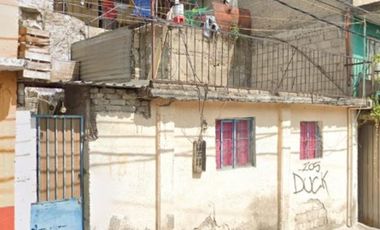 Casa para remodelar en Valle Dorado La Punta Naucalpan de Juárez