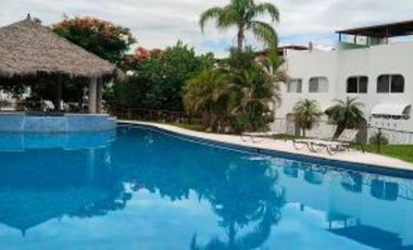 PRECIOSA CASA EN FRACCIONAMIENTO EXCLUSIVO
