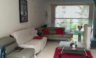 PRECIOSA CASA EN FRACCIONAMIENTO EXCLUSIVO