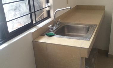 CASA CON 4 DEPARTAMENTOS EN VENTA