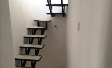 CASA CON 4 DEPARTAMENTOS EN VENTA
