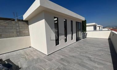 Casa en preventa en desarrollo de 9 casas ubicado en San Mateo Atenco.