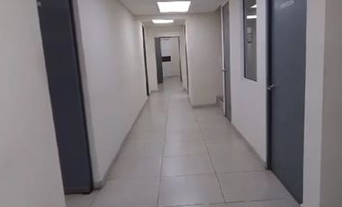 VENTA DE OFICINA EN LA COL.VALLE DEL NOGALAR EN VENTA EN SAN NICOLAS DE LOS G.