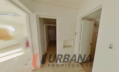 CASA COMERCIAL EN AMUNATEGUI