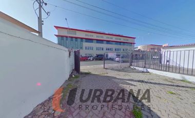 CASA COMERCIAL EN AMUNATEGUI