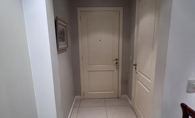 Departamento en  PB con jardín y dos suites