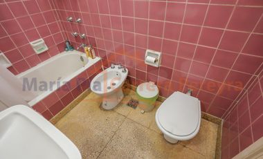 Echenagucia 900 versalles Venta de casa de 3 dormitorios con cochera