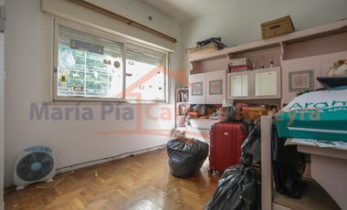 Echenagucia 900 versalles Venta de casa de 3 dormitorios con cochera