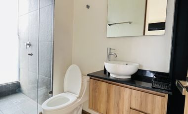 LOFT DOBLE ALTURA EN RENTA EN AV. HIDALGO COL. AMERICANA GUADALAJARA