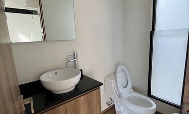 LOFT DOBLE ALTURA EN RENTA EN AV. HIDALGO COL. AMERICANA GUADALAJARA