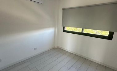 Departamento en  edificio Arricau