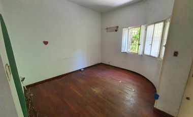 Casa en  Acevedo al 500 Lomas de Zamora