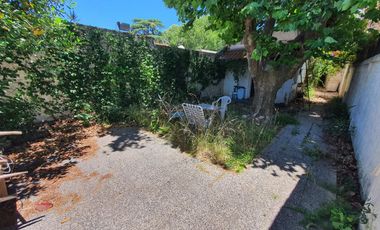 Casa en  Acevedo al 500 Lomas de Zamora