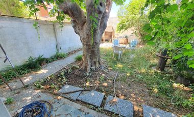 Casa en  Acevedo al 500 Lomas de Zamora