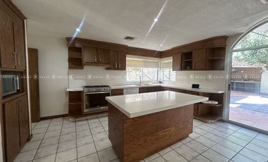 CASA EN VENTA  O RENTA EN  CLUB SAN FRANCISCO