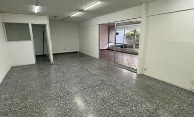 CASA EN RENTA PARA OFICINAS