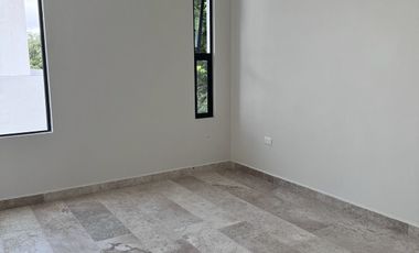 Casa en venta 3 habitaciones en Temozón Norte, Mérida