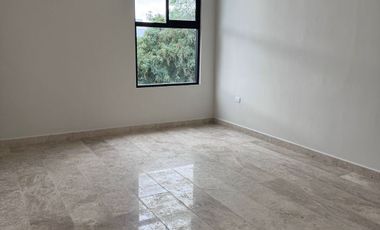 Casa en venta 3 habitaciones en Temozón Norte, Mérida