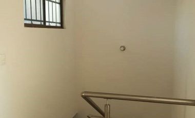 Casa en venta en avenida ideal para negocio en Las Americas, Merida Yucatan