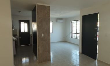 Casa en venta en avenida ideal para negocio en Las Americas, Merida Yucatan