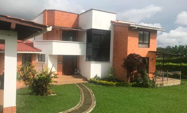 VENTA CASA CAMPESTRE VIA TEBAIDA (Q.)