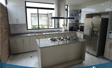 Vendo Hermosa Casa en Condominio, Tenjo