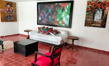 La Casa  del Árbol Club de Golf La Ceiba Recién Remodelada .