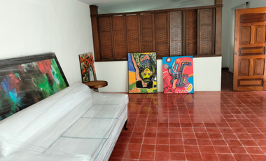 La Casa  del Árbol Club de Golf La Ceiba Recién Remodelada .