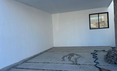 Casa nueva en RENTA ubicada en Zona Norte