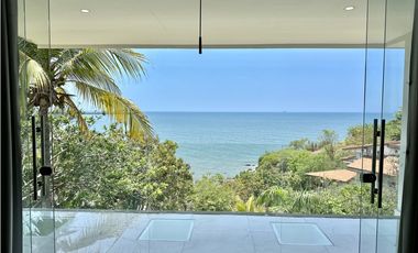 VENTA CASA CON PLAYA SEMI-PRIVADA & VISTA AL MAR EN PRIMERA LINEA