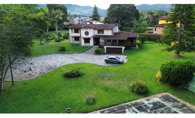 SE VENDE FINCA O LOTE PARA DESARROLLO DE PROYECTO URBANSTICO LA CEJA