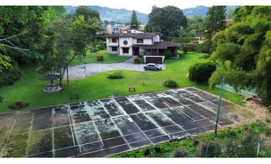SE VENDE FINCA O LOTE PARA DESARROLLO DE PROYECTO URBANSTICO LA CEJA