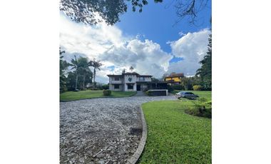 SE VENDE FINCA O LOTE PARA DESARROLLO DE PROYECTO URBANSTICO LA CEJA
