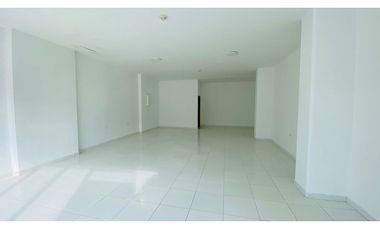 ARRIENDO LOCAL COMERCIAL RESERVA DE LA SIERRA