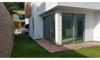Venta de Casa Campestre en Santa Marta: Tu Refugio Ideal
