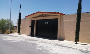 VENTA DE QUINTA EN  VALLE DE ZUAZUA