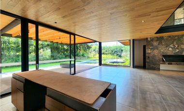 Casa en Venta en Cerro Gordo Valle de Bravo