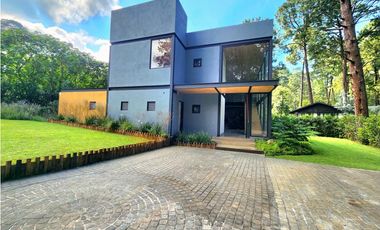 Casa en Venta en Cerro Gordo Valle de Bravo