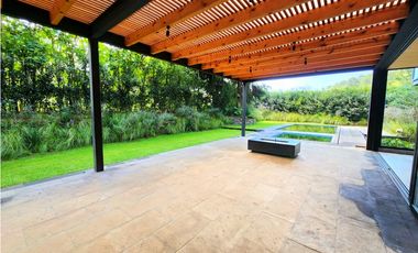 Casa en Venta en Cerro Gordo Valle de Bravo