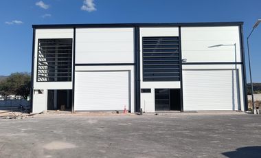 Venta Nave Industrial PractiPark Frente al PIQ