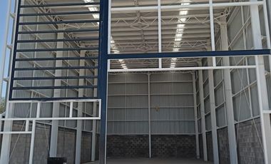 Bodega Frente al PIQ