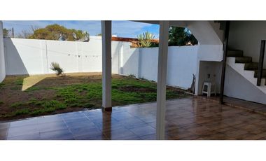 Vendo Casa 4 dor Bº Quintas de Arguello APTO CREDITO BANCOR