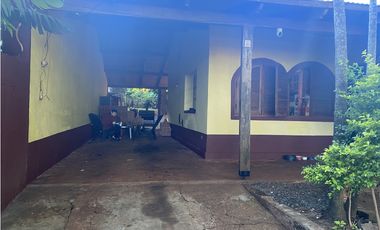 VENDO CASA COLONIAL EN EXCELENTE BARRIO, POSADAS MNES