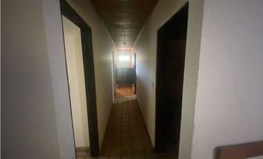 VENDO CASA COLONIAL EN EXCELENTE BARRIO, POSADAS MNES