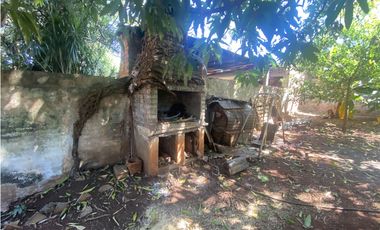 VENDO CASA COLONIAL EN EXCELENTE BARRIO, POSADAS MNES