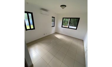 SE ALQUILA CASA EN COSTA VERDE SUMMER HILLS