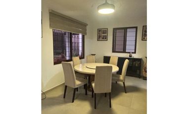 SE ALLQUILA CASA- GOLF GARDENS- AMUEBLADA
